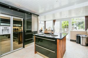 Photo 14- click for photo gallery